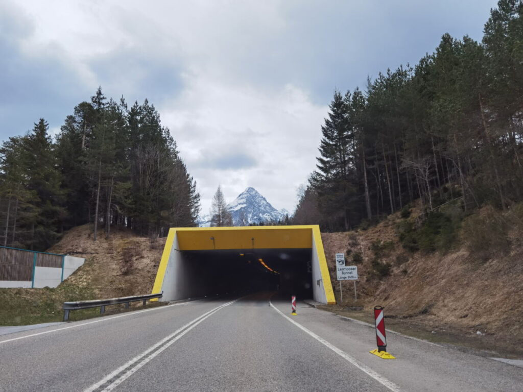 Der Fernpass verläuft durch den Lermooser Tunnel
