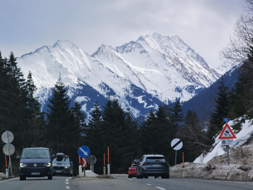 Der Paß Thurn verbindet Kitzbühel und den Felbertauerntunnel